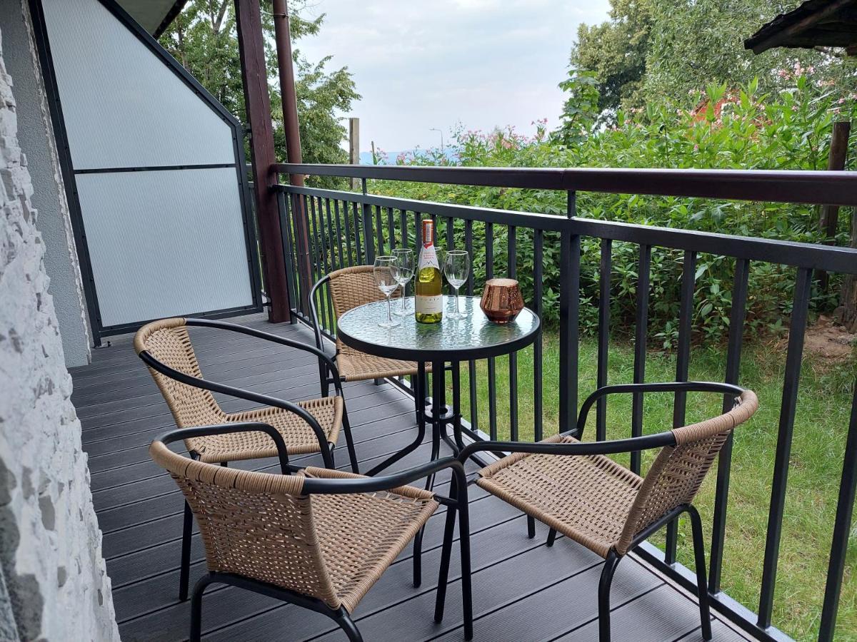 Apartament Trojkaty I Kwadraty Karpatia Resort Карпач Экстерьер фото